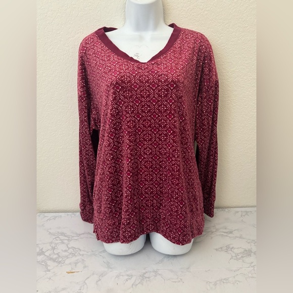 Nautica Tops - Nautica Top Womens Medium Red Pullover Long Sleeve V Neck Velour Soft